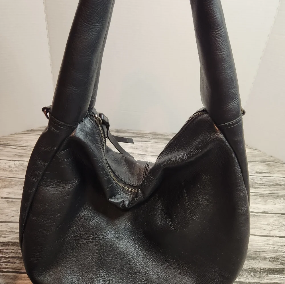 Harbour 2ND Black Leather Crescent‎ Bag